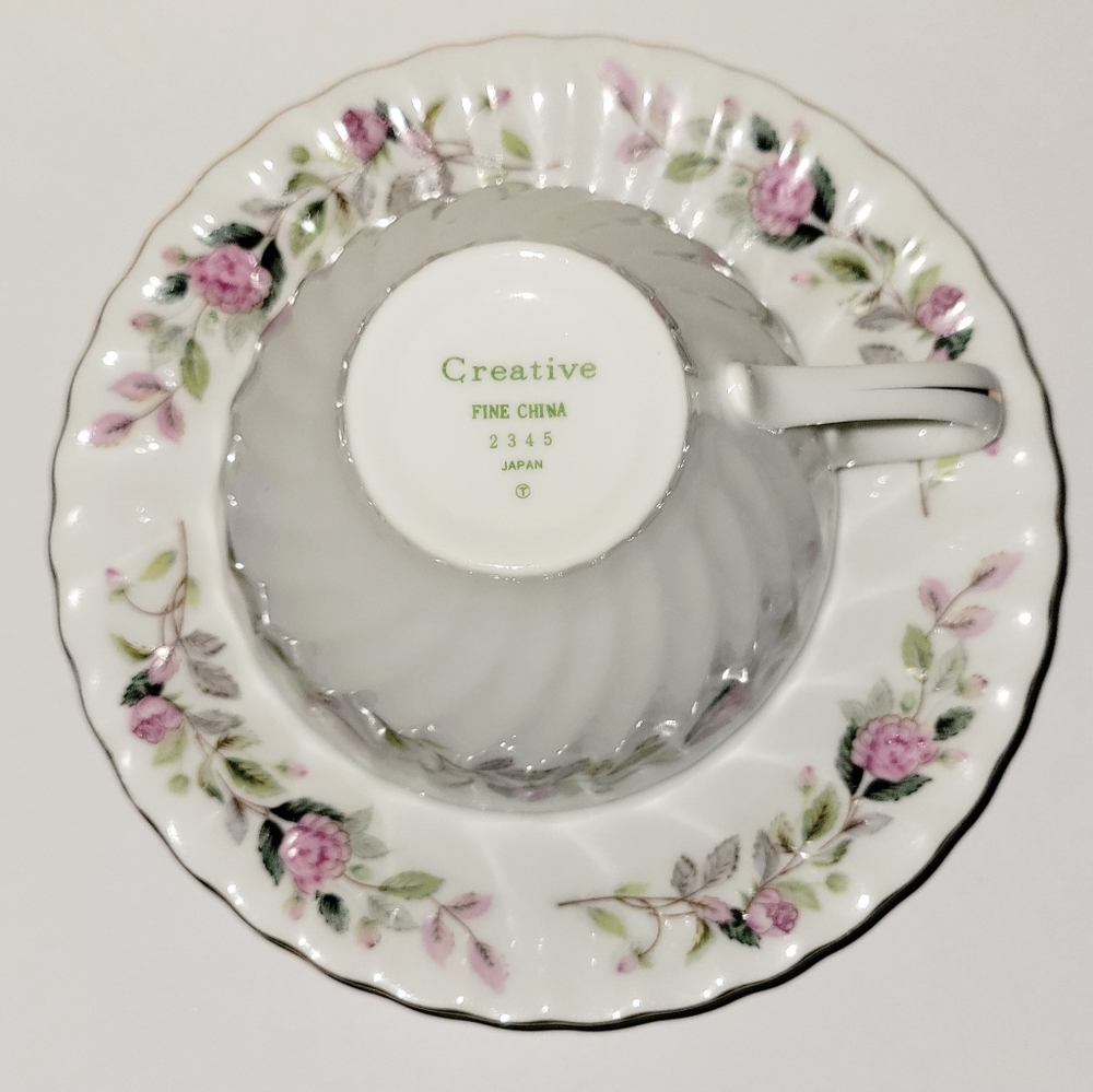 Fine China Teacup and Saucer Set Vintage Creative Fine China in Regency Rose